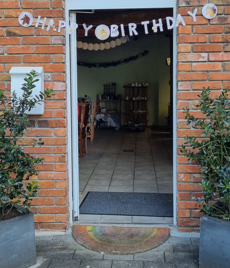 Image hover effect image