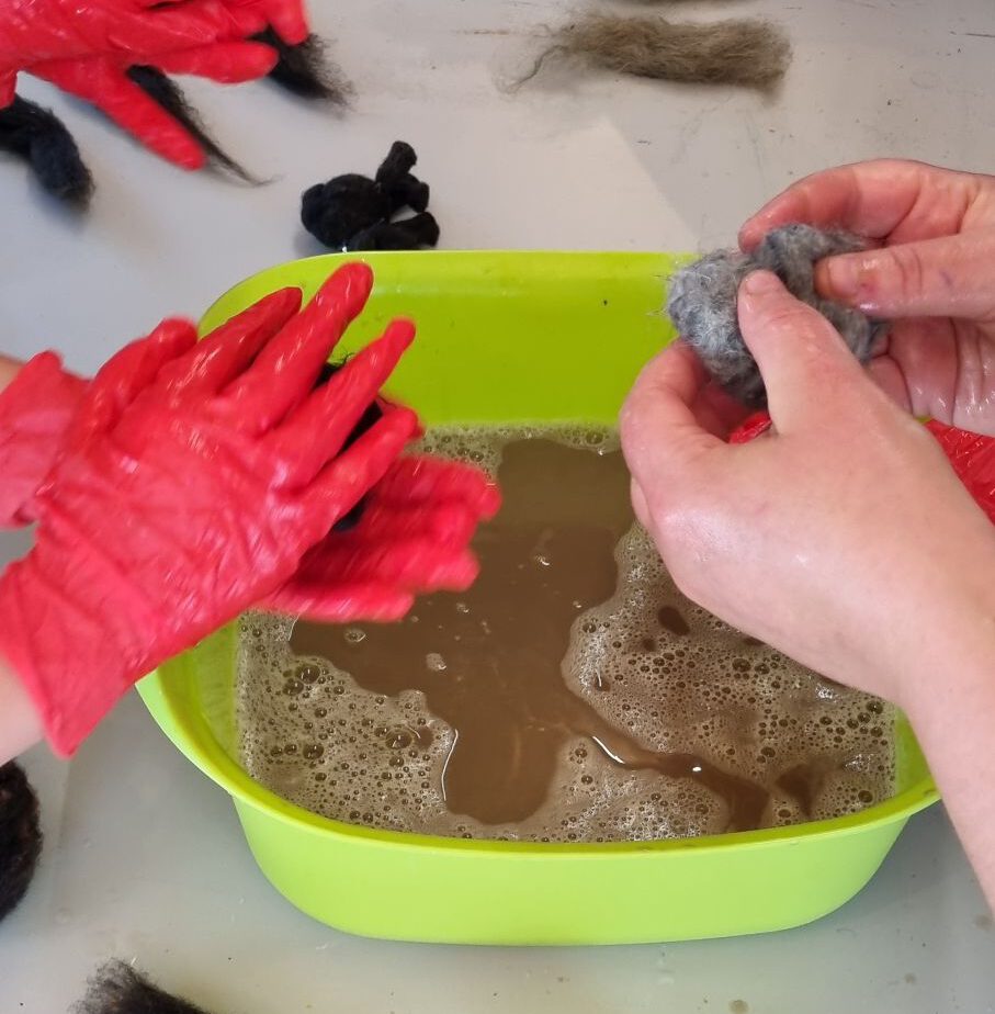 Image hover effect image